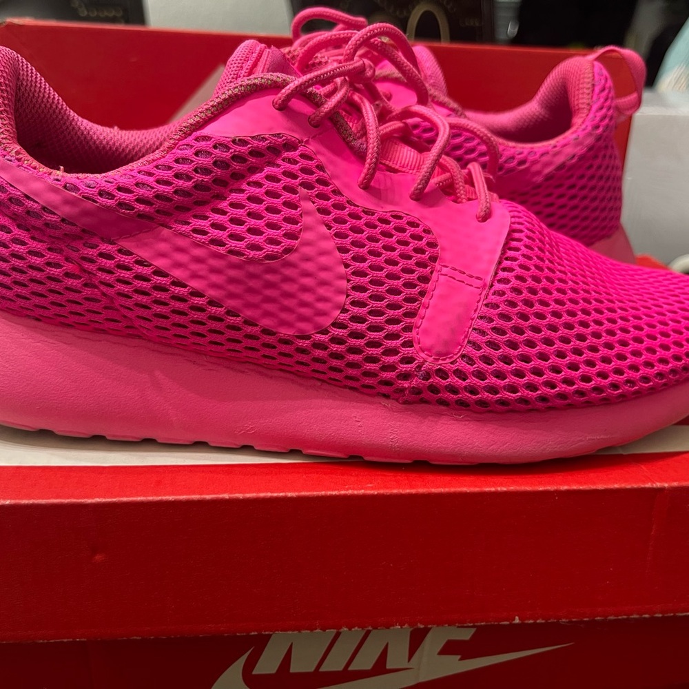 Nike Pink Athletic Used Running Shoes with Breathable Mesh